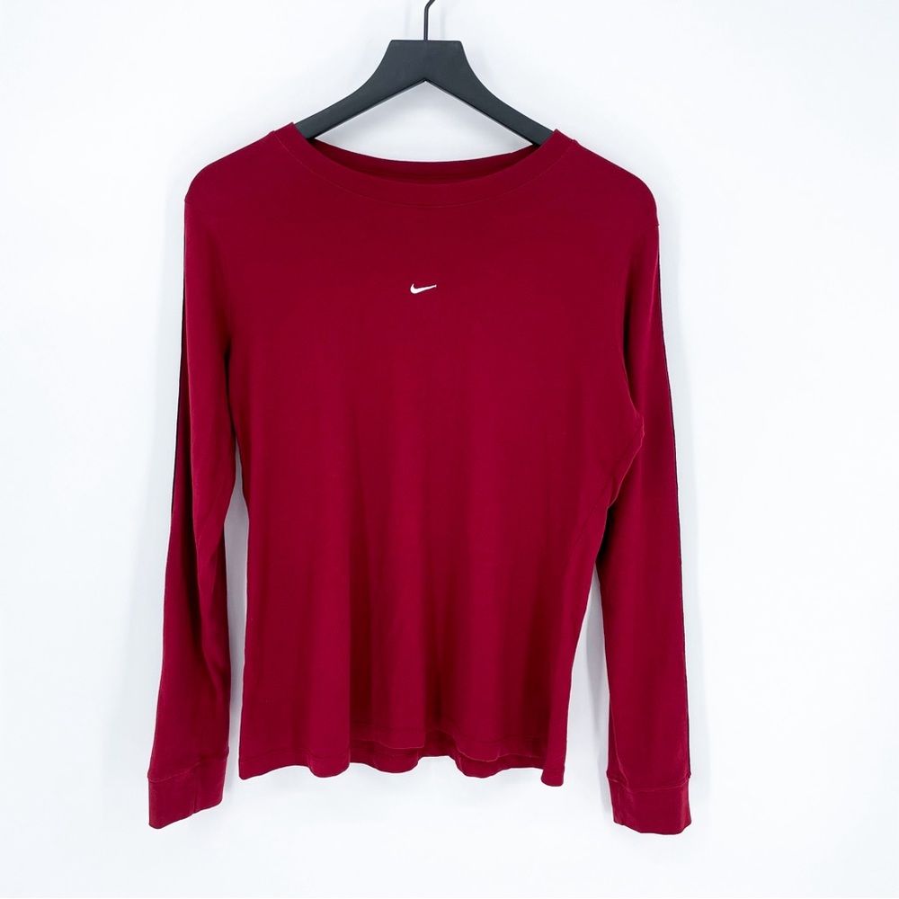 Nike Burgundy The Nike Tee Sleeve Panel Swoosh Design Medium